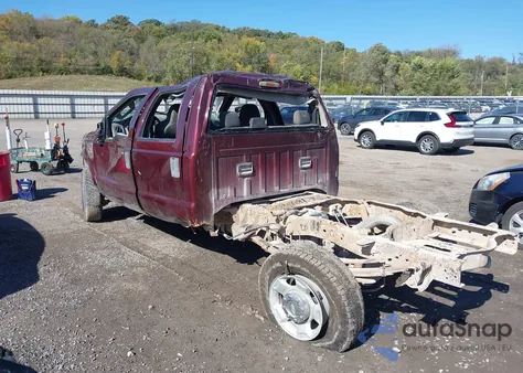 2010 Ford F-250 Cabela's/Harley-Davidson/King Ranch/Lariat/Xl/Xlt z USA, uszkodzony, nr VIN 1FTSW2BR9AEB01945